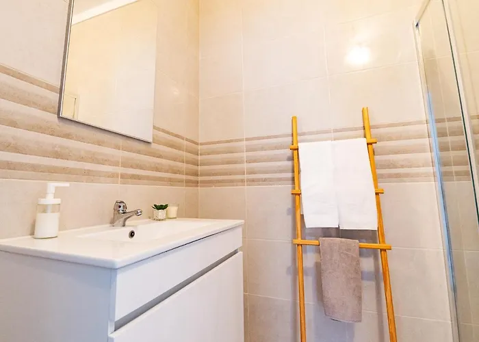 Maré Alta Alojamentos * Peniche